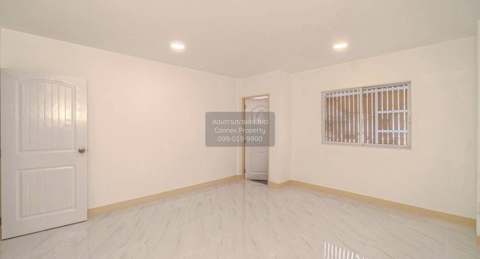For sale 3 bedrooms townhouse in Mueang Nonthaburi, Nonthaburi