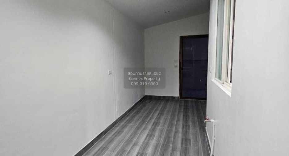 For sale 4 bedrooms townhouse in Pak Kret, Nonthaburi