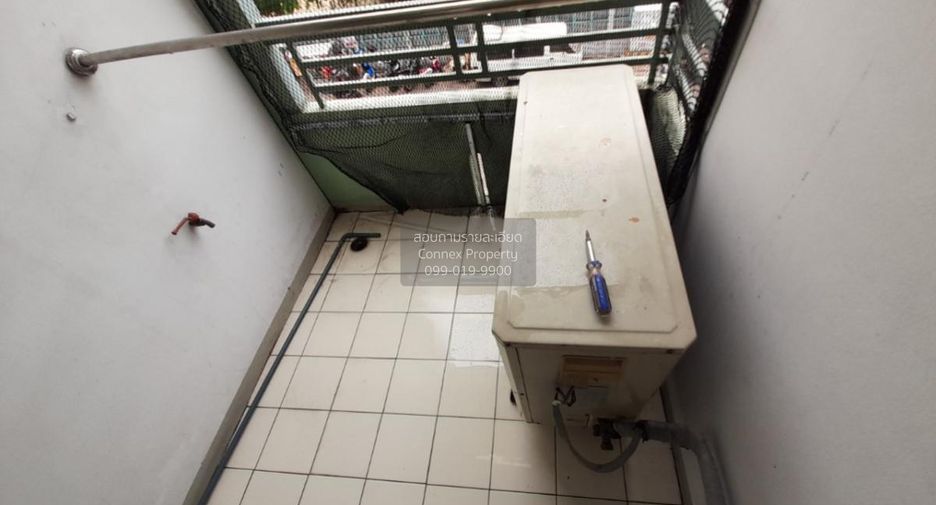For sale 1 bed condo in Bang Kapi, Bangkok