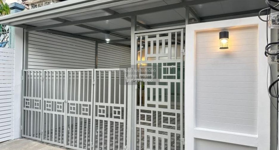 For sale 3 bedrooms townhouse in Bang Bua Thong, Nonthaburi