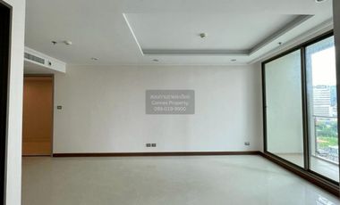 For sale 2 bedrooms condo in Watthana, Bangkok