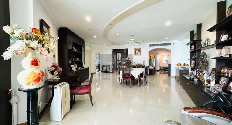 For sale 4 bedrooms condo in Bang Kho Laem, Bangkok