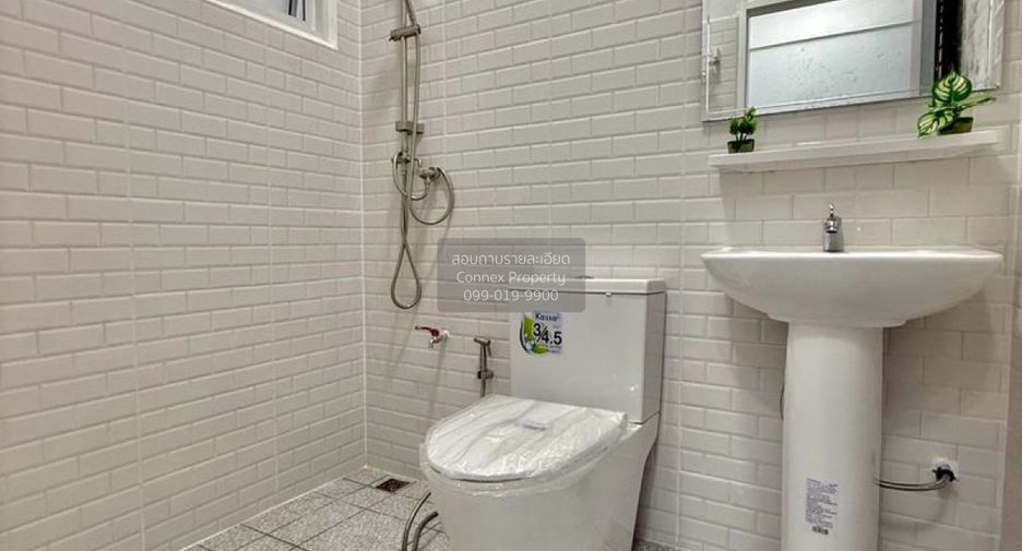 For sale 2 bedrooms townhouse in Bang Bua Thong, Nonthaburi