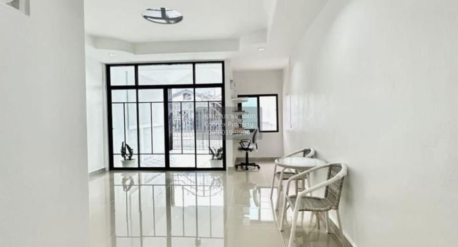 For sale 2 bedrooms townhouse in Sai Noi, Nonthaburi