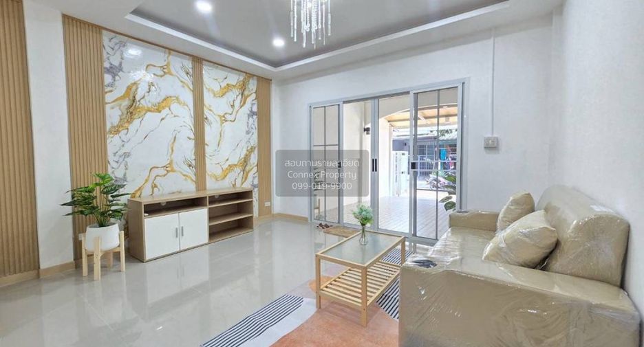 For sale 3 bedrooms townhouse in Sai Noi, Nonthaburi