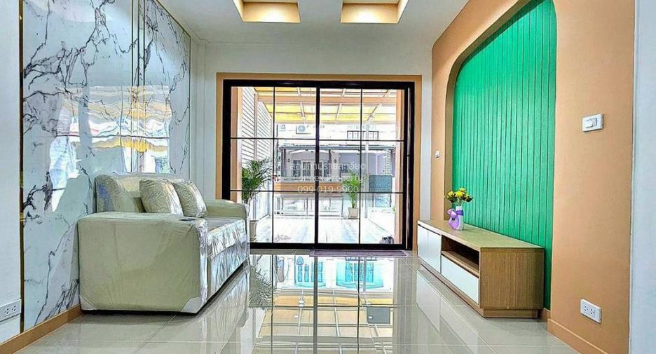 For sale 4 bedrooms townhouse in Bang Bua Thong, Nonthaburi