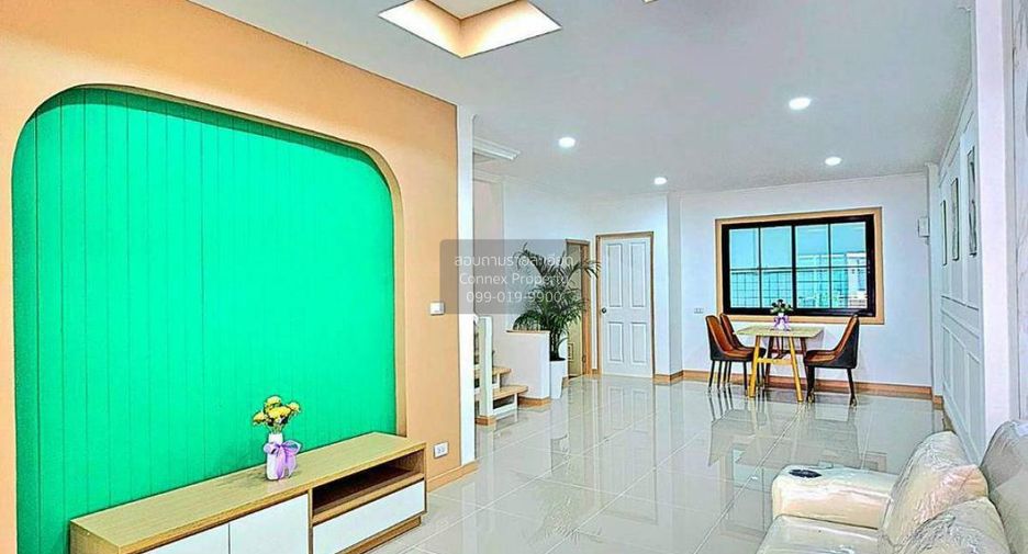 For sale 4 bedrooms townhouse in Bang Bua Thong, Nonthaburi