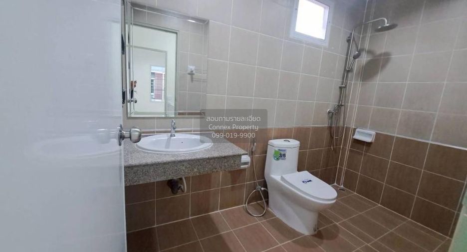 À vendre 3 chambres maison de ville à Bang Bua Thong, Nonthaburi