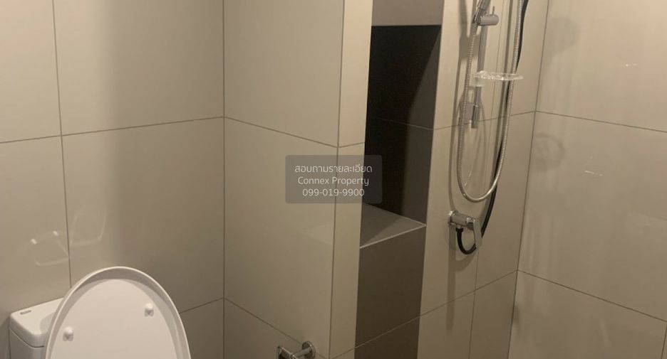 For sale 2 bedrooms condo in Bang Phlat, Bangkok