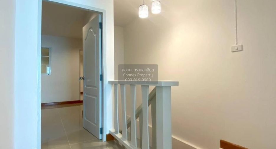 For sale 4 bedrooms townhouse in Thanyaburi, Pathum Thani
