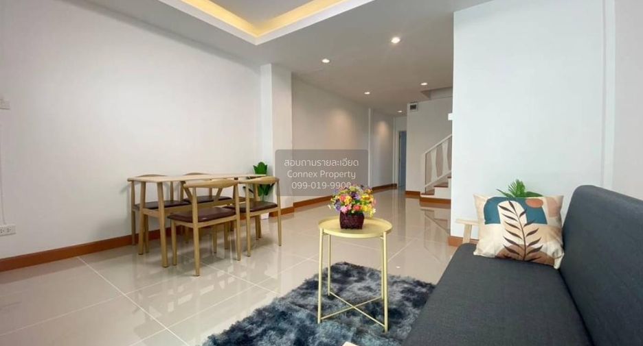 For sale 4 bedrooms townhouse in Thanyaburi, Pathum Thani