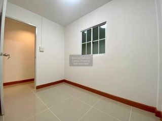 For sale 4 bedrooms townhouse in Thanyaburi, Pathum Thani