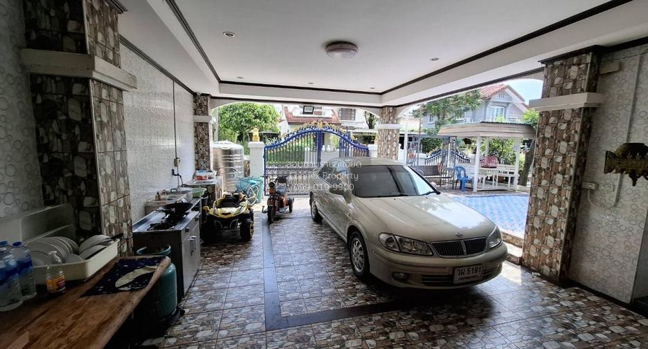 Haus zum Kauf mit 5 Zimmer in Thanyaburi, Pathum Thani