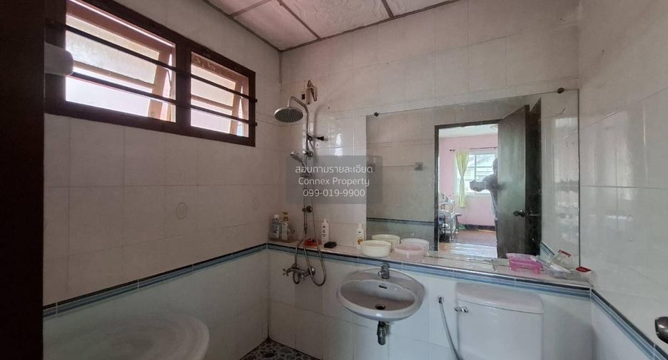 Haus zum Kauf mit 5 Zimmer in Thanyaburi, Pathum Thani