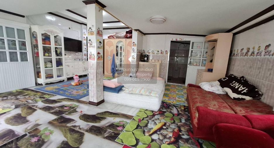Haus zum Kauf mit 5 Zimmer in Thanyaburi, Pathum Thani