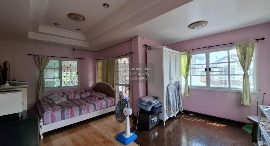 Haus zum Kauf mit 5 Zimmer in Thanyaburi, Pathum Thani