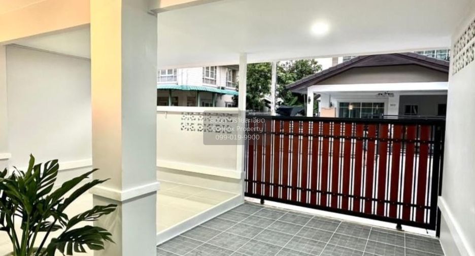 For sale 3 bedrooms townhouse in Bang Bua Thong, Nonthaburi