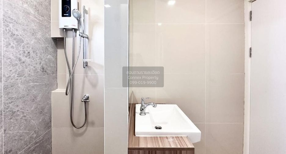 For sale 3 ベッドルーム townhouse in Bang Khen, Bangkok