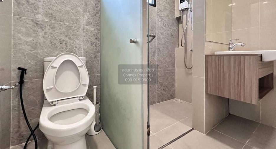 For sale 3 ベッドルーム townhouse in Bang Khen, Bangkok