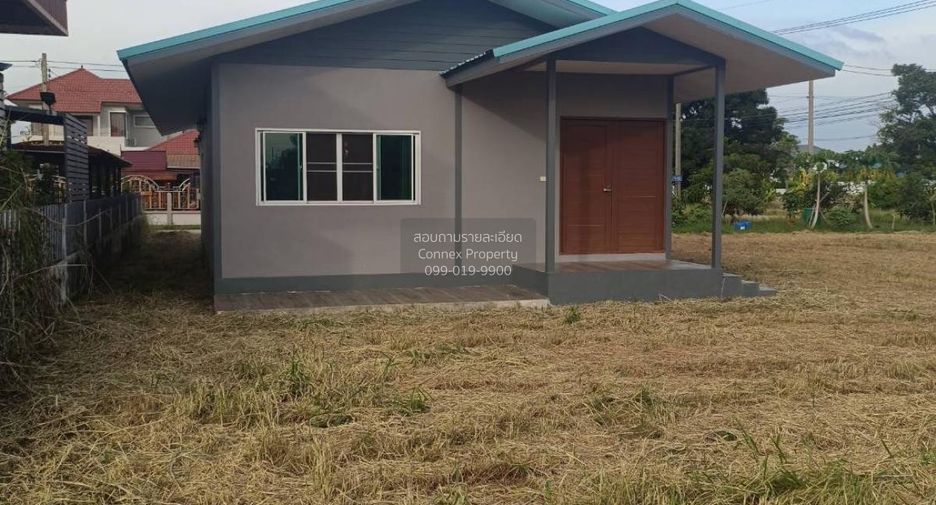 For sale 3 bedrooms house in Sam Khok, Pathum Thani