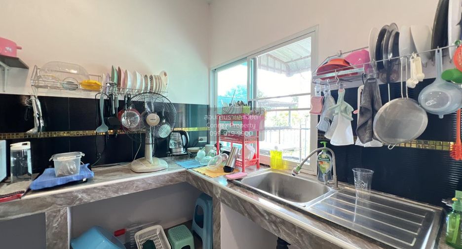 For sale 3 bedrooms house in Sam Khok, Pathum Thani