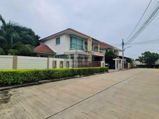 For sale 4 bedrooms house in Sai Noi, Nonthaburi