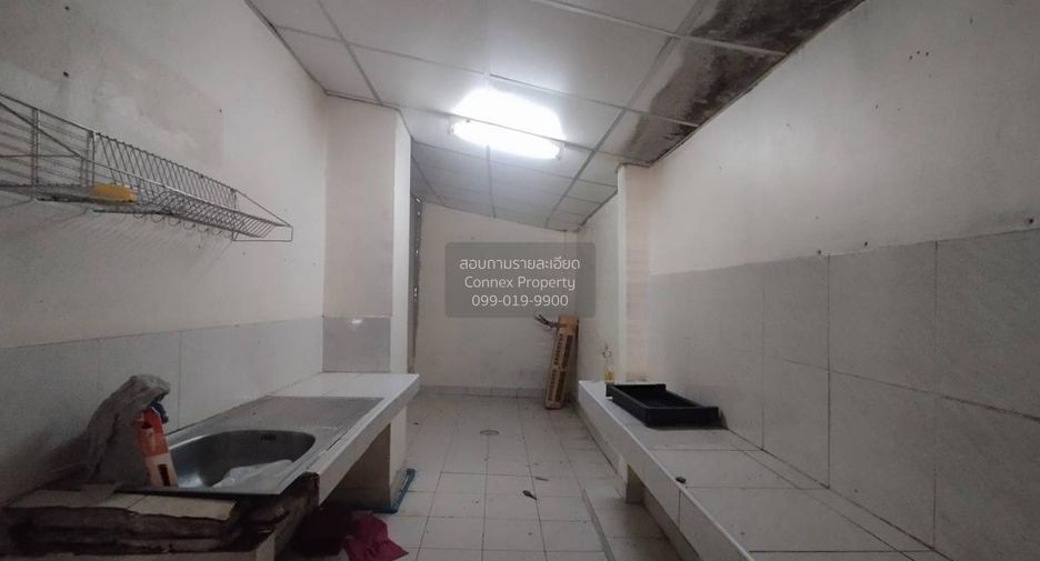 For sale 3 bedrooms townhouse in Bang Bua Thong, Nonthaburi