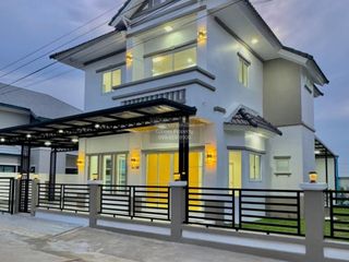 For sale 4 bedrooms house in Sai Noi, Nonthaburi
