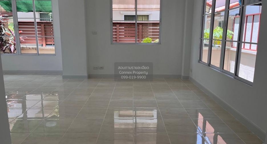 For sale 3 bedrooms house in Phutthamonthon, Nakhon Pathom