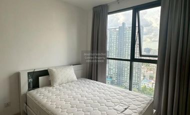 For sale 1 Beds condo in Khlong San, Bangkok