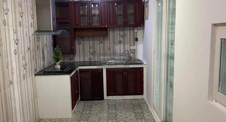 For sale 3 bedrooms house in Sai Noi, Nonthaburi