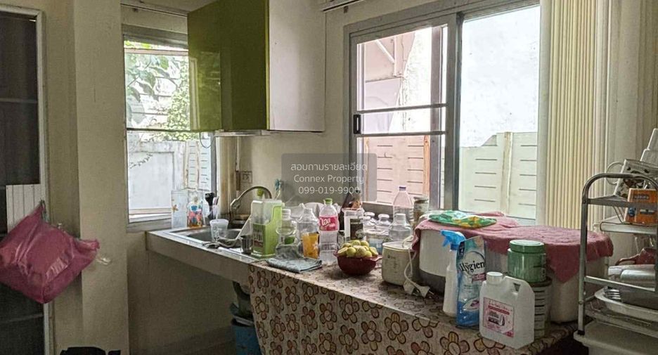 For sale 4 bedrooms house in Ban Pho, Chachoengsao