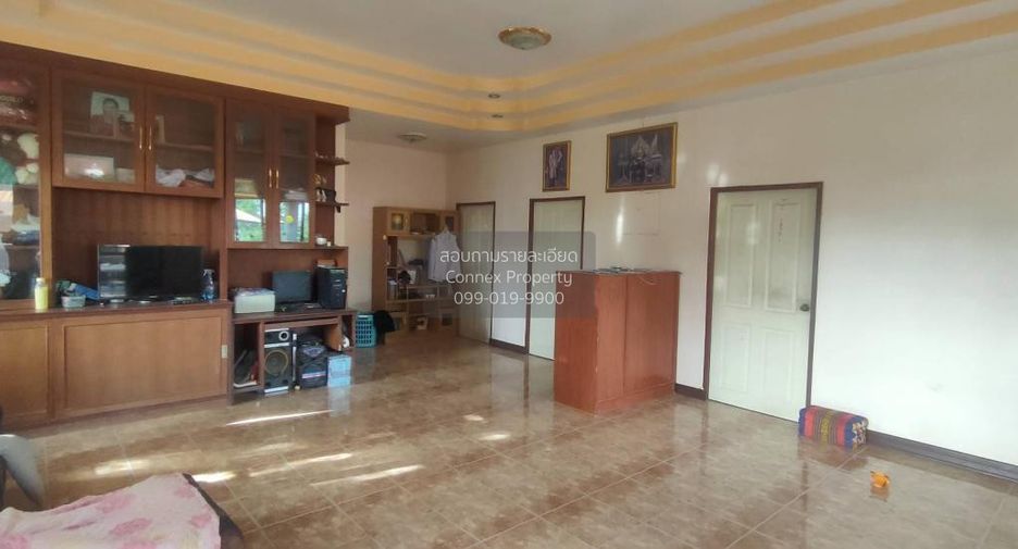 For sale 3 bedrooms house in Mueang Roi Et, Roi Et