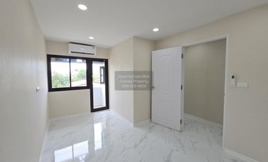 For sale 2 bedrooms condo in Sathon, Bangkok