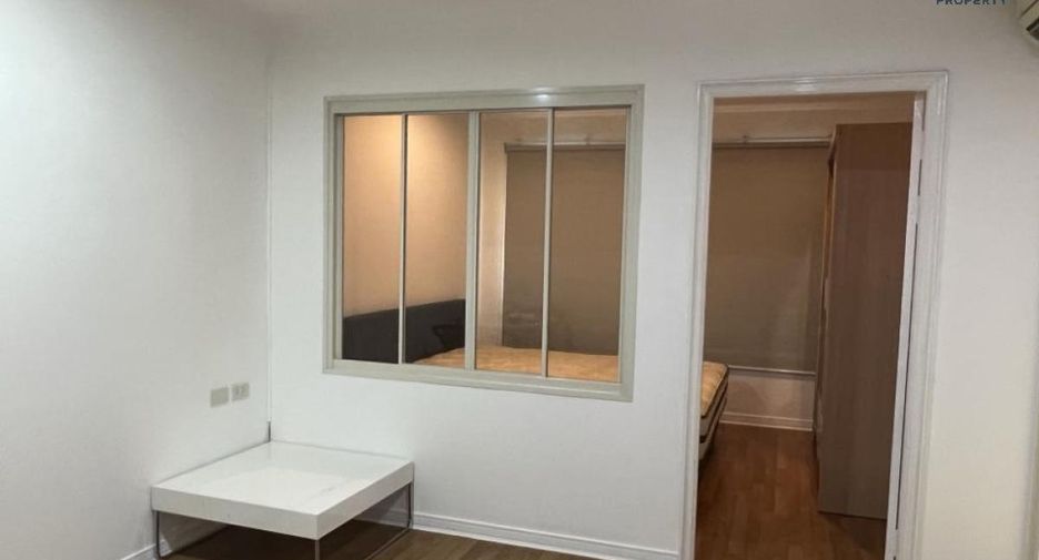 For sale 1 bed condo in Thon Buri, Bangkok