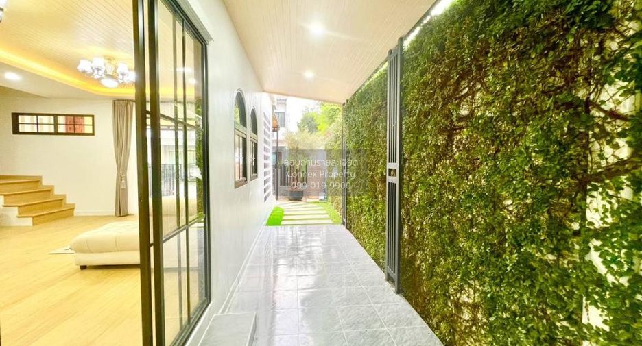 For sale 3 bedrooms townhouse in Lam Luk Ka, Pathum Thani
