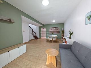 For sale 3 bedrooms townhouse in Mueang Samut Prakan, Samut Prakan