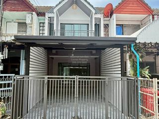 For sale 3 bedrooms townhouse in Pak Kret, Nonthaburi