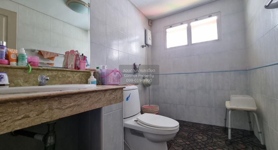 Продажа 4 спальни дом в Лат Крабанг, Бангкок