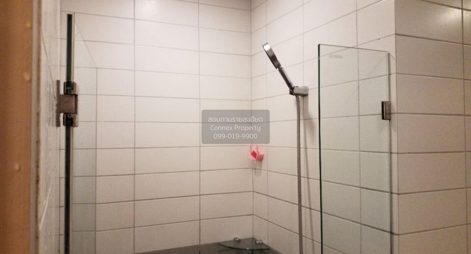 Condo en venta de 1 habitaciones en Phra Khanong, Bangkok
