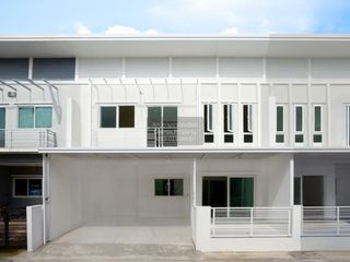 À vendre 3 chambres maison de ville à Bang Yai, Nonthaburi
