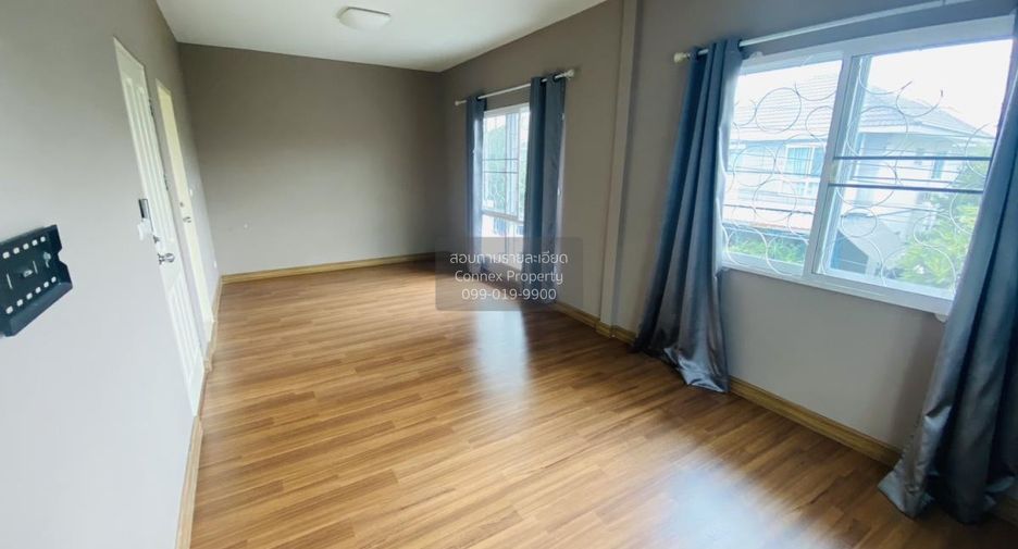 For sale 3 bedrooms townhouse in Pak Kret, Nonthaburi