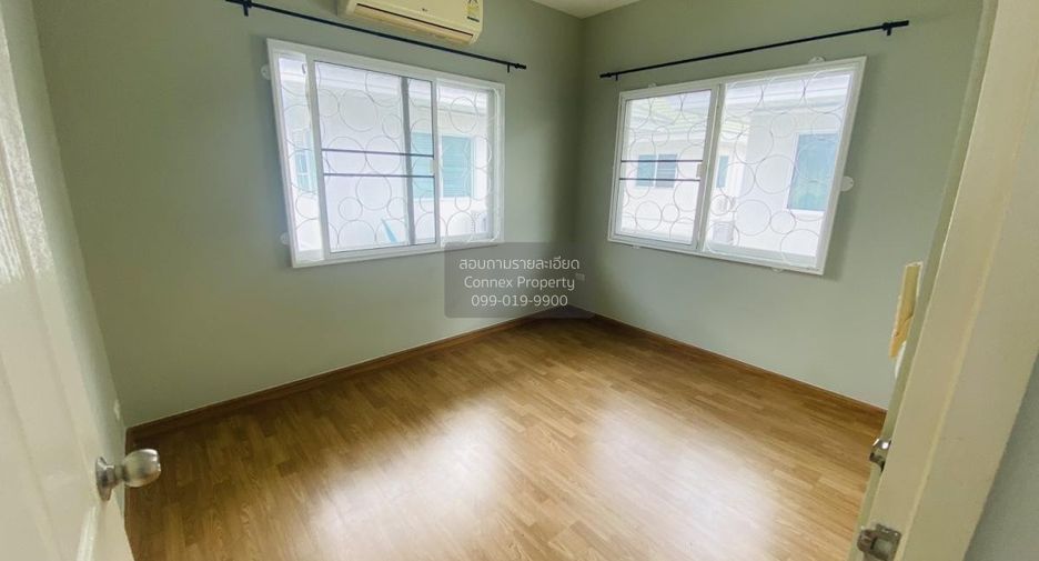 For sale 3 bedrooms townhouse in Pak Kret, Nonthaburi