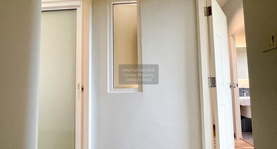 For sale 4 bedrooms townhouse in Mueang Nonthaburi, Nonthaburi