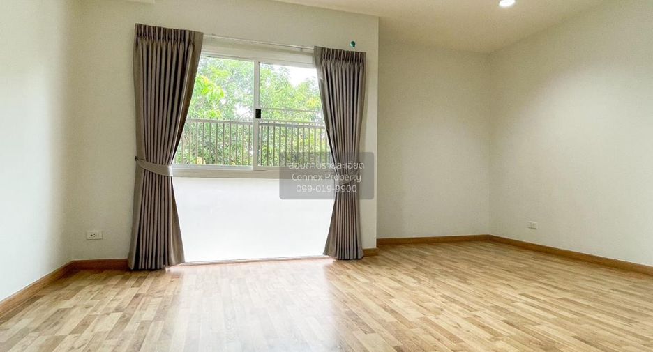 For sale 4 bedrooms townhouse in Mueang Nonthaburi, Nonthaburi