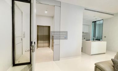 For sale 2 bedrooms condo in Khlong Toei, Bangkok