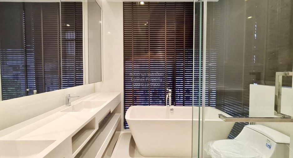 For sale 2 bedrooms condo in Khlong Toei, Bangkok