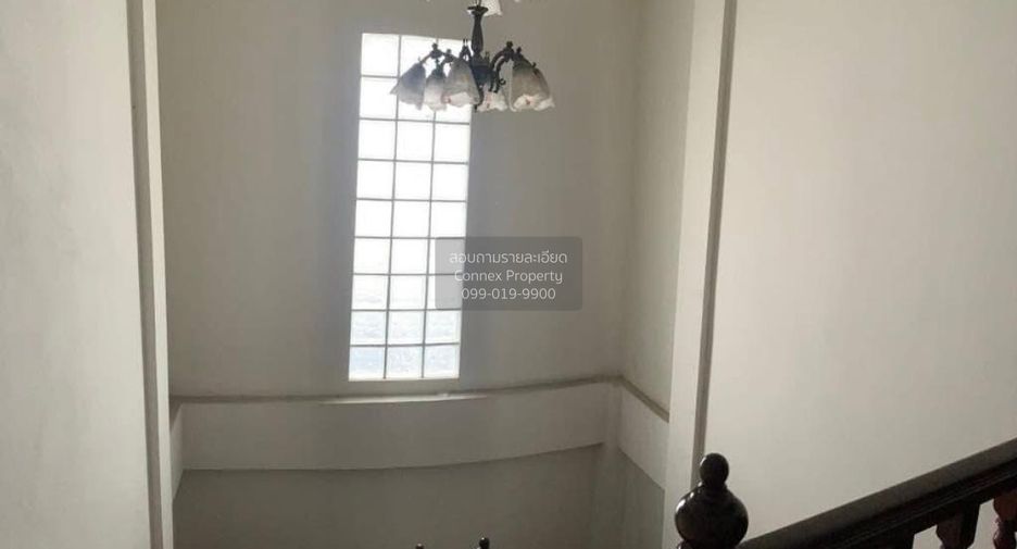 Casa en venta de 3 habitaciones en Bang Khen, Bangkok