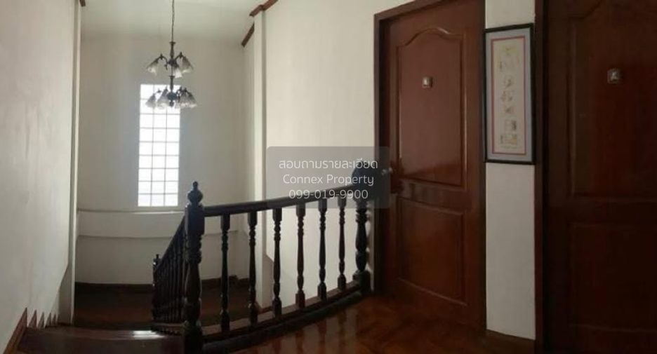 Casa en venta de 3 habitaciones en Bang Khen, Bangkok