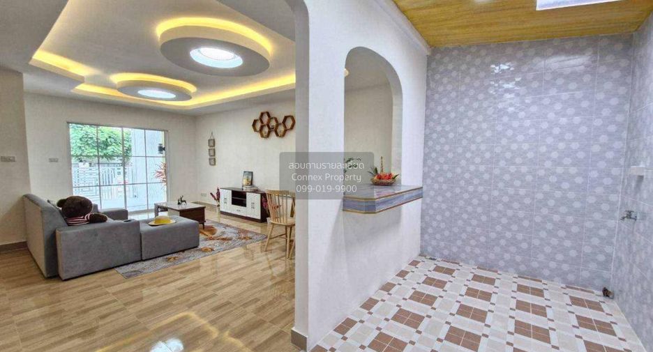 Casa adosada en venta de 3 habitaciones en Min Buri, Bangkok